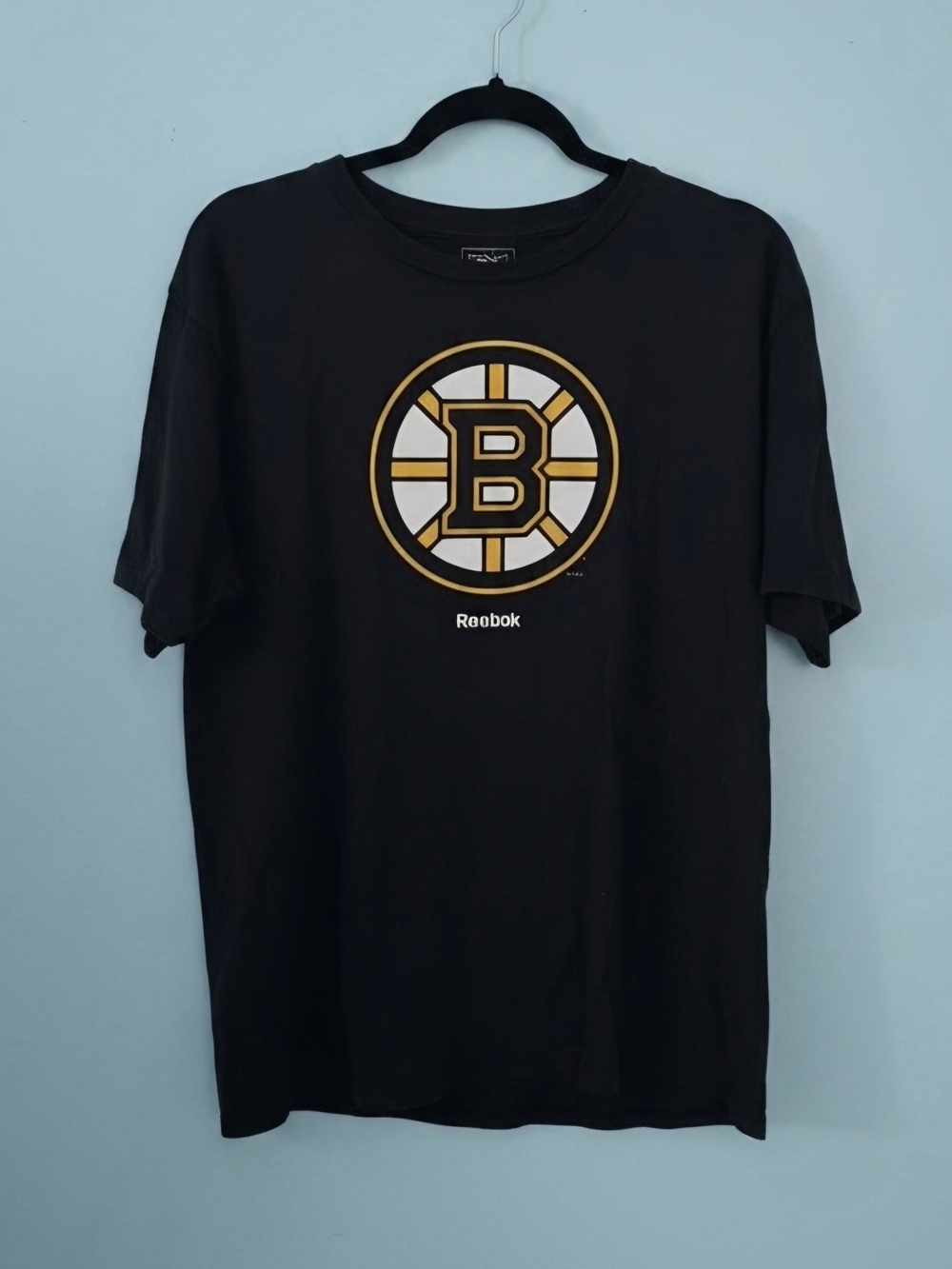 Reebok Men’s Black Boston Bruins Logo T-Shirt